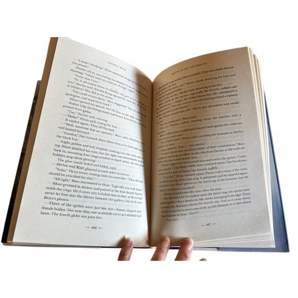 House of Sky and Breath by Sarah J. Maas Hardcover Book Crescent City Series #2 - Picture 4 of 4